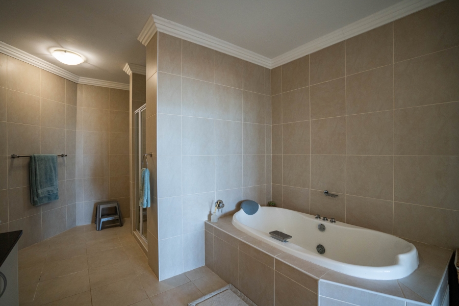 4 Bedroom Property for Sale in West Beach Eastern Cape